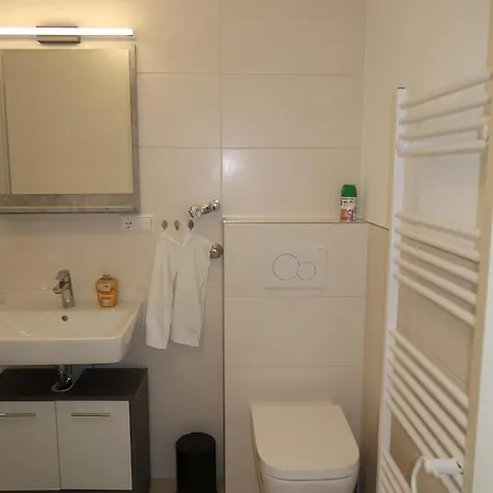 Monteurwohnung L6 - 09 Apartamento *